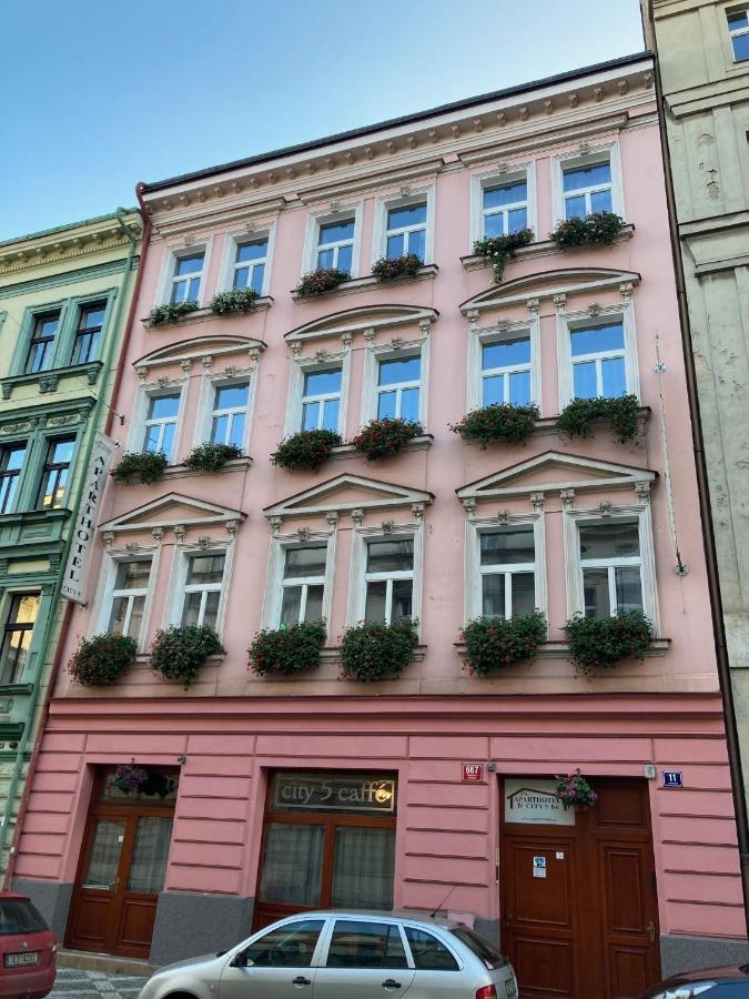 Aparthotel City 5 Prag Eksteriør billede
